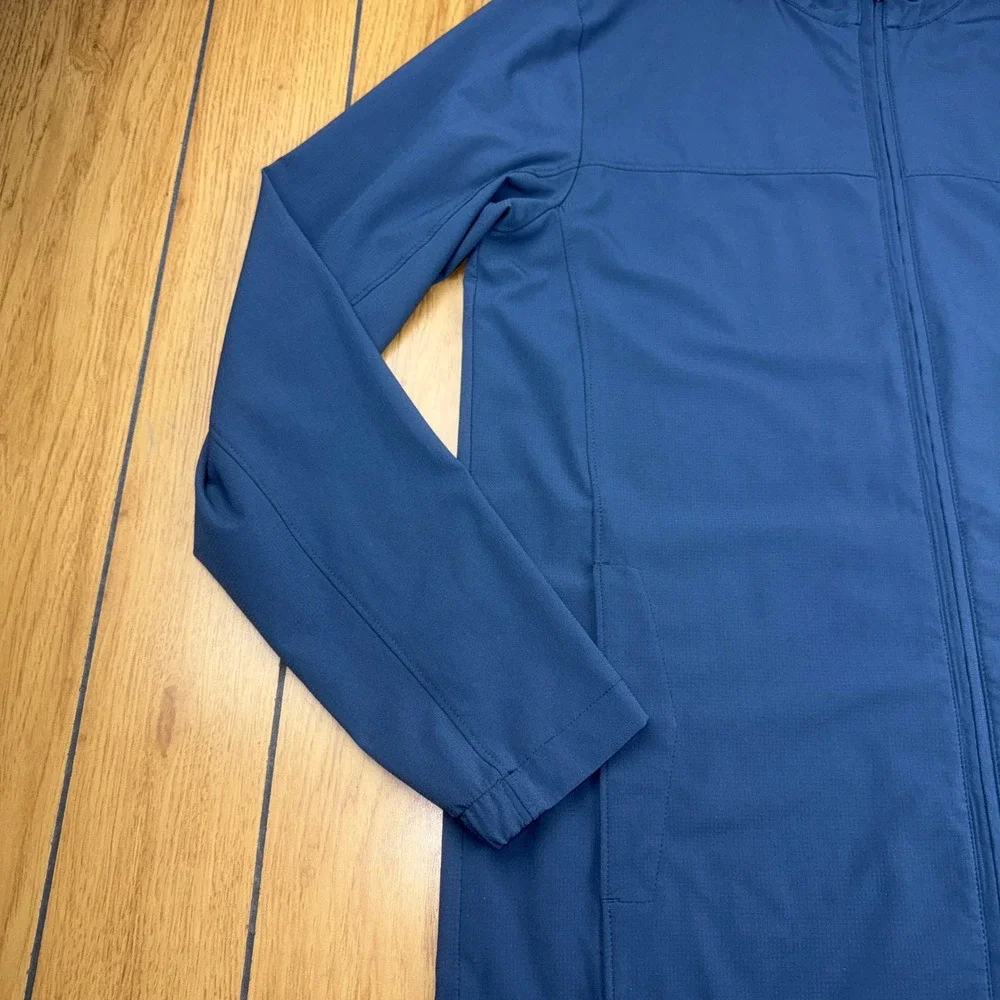 TravisMathew Blue Full Zip Golf Jacket Mock Neck‎ Performance Outerwear Size M